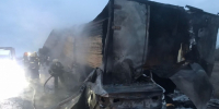 Под Волгоградом в результате ДТП сгорели фура с лесом и легковушка с людьми - Volzsky.Ru