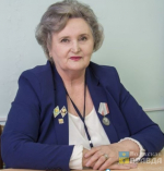 Из смолы, ОСП-плиты и зеркала: в Картинной галерее Волжского художники устроили «Весенний эксперимент»