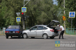 Московский номер и дама с собачкой: в Волжском «Лада Гранта» протаранила «девяносто девятую»